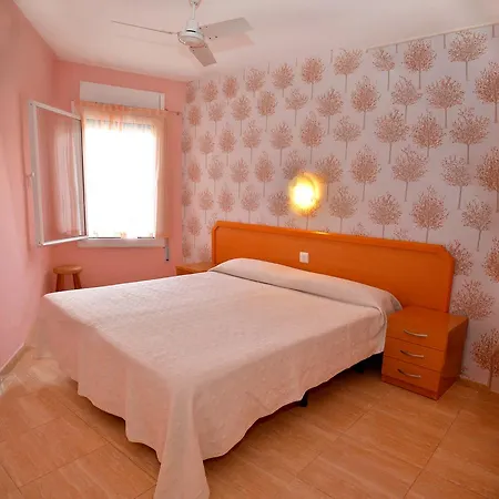 Julieta Guest house 2*
