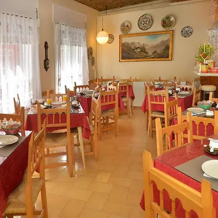 Guest house Julieta Lloret de Mar
